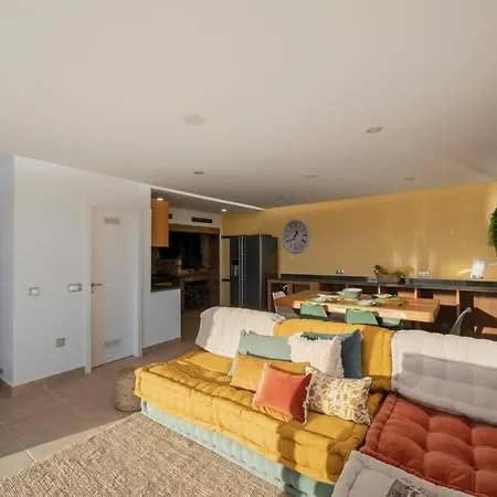 Villa Candelaria By An Island *