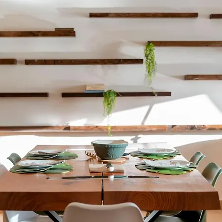 Villa Candelária By An Island