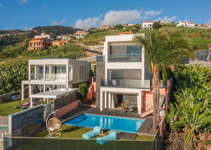 Candelaria By An Island Villa *