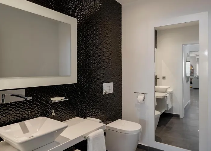 Candelaria By An Island Villa