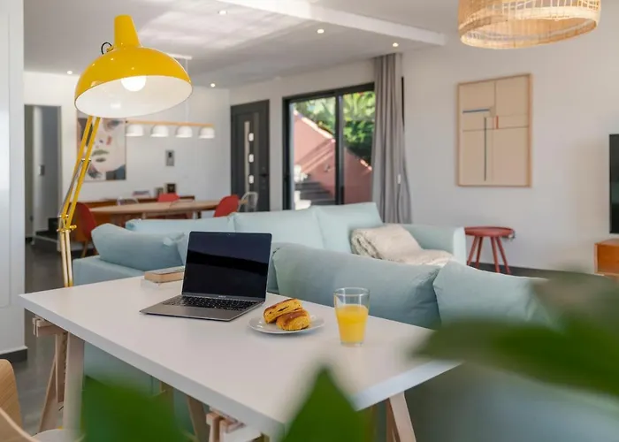 Villa Candelaria By An Island *