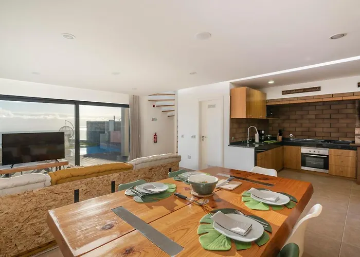 Vila Candelaria By An Island